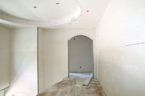 Как согнуть гипсокартон для арки?