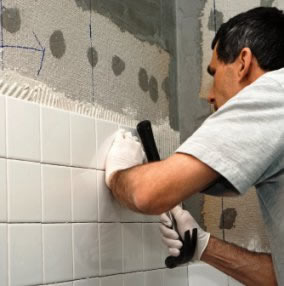 Как класть плитку на гипсокартон?