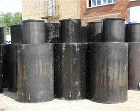 Как утеплить кессон для скважины?