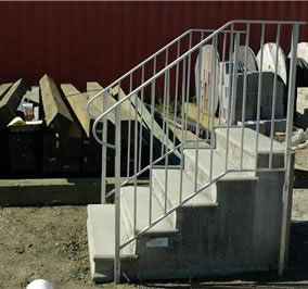 Бетонные ступени для лестниц