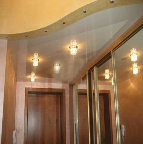 Как расположить светильники на натяжном потолке?