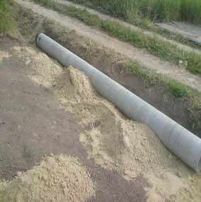 Бетонная труба в канаву - заезд и канализация