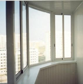 Остекление и отделка балконов