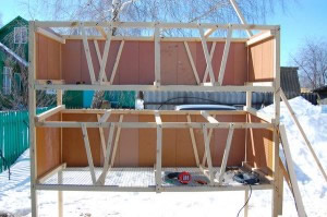 Пример использования бруса 40х40 - строим домик для кроликов