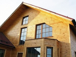 дом отделанный имитация бруса сорт экстра из сосны