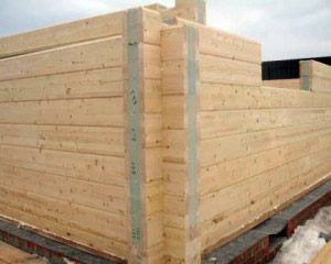 сруба дома из утепленного клееного бруса