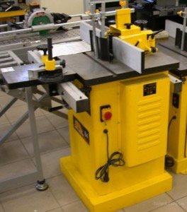 фрезерный станок по дереву