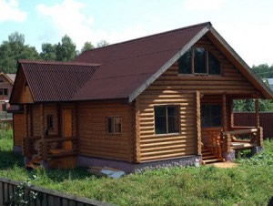 Ондулиновая крыша деревянного дома