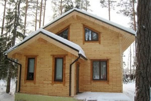 первый дом в России из деревянного кирпича