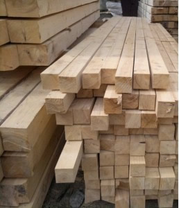 Брус из ели и пихты