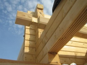 Качественное угловое соединение в срубе залог теплого и прочного дома