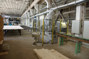 цена на просушенный брус 200х200 дороже чем на брус естественной влажности