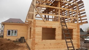 Строительство дома из клееного бруса - экономия времени и нервов