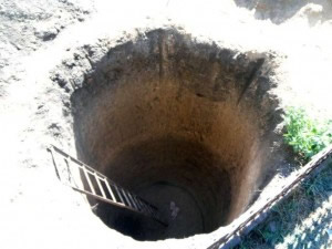 фото выгребная яма своими руками